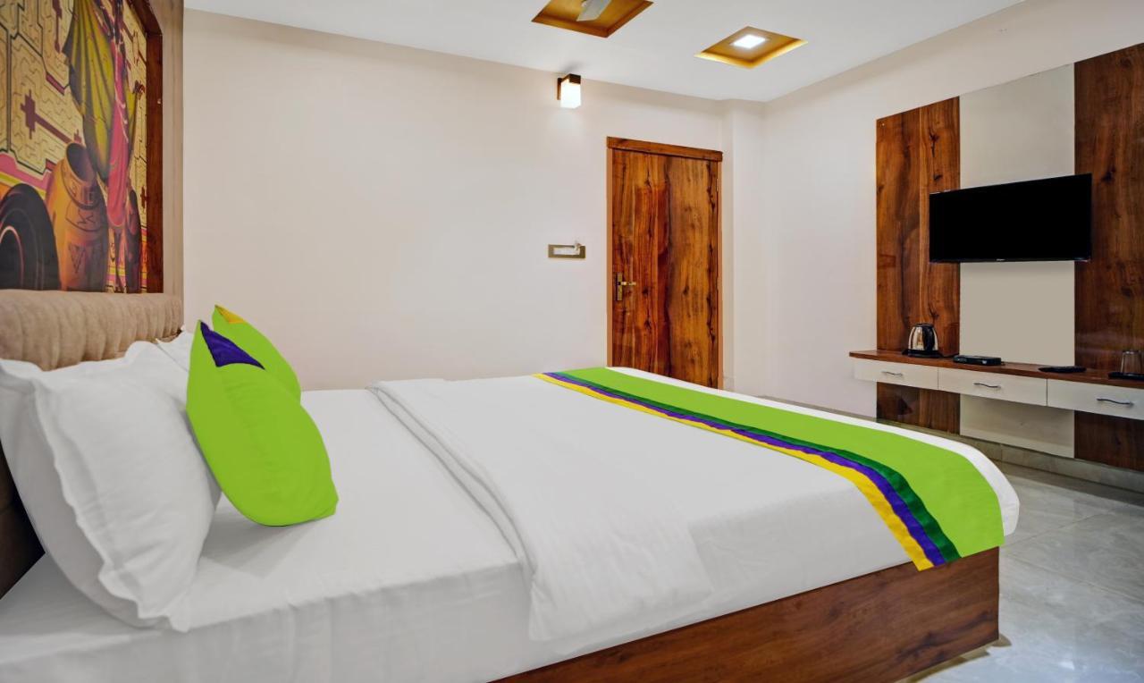 Hotel Eagle Inn Udajpur Zewnętrze zdjęcie