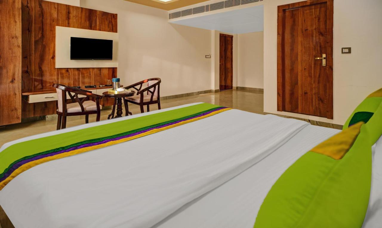 Hotel Eagle Inn Udajpur Zewnętrze zdjęcie
