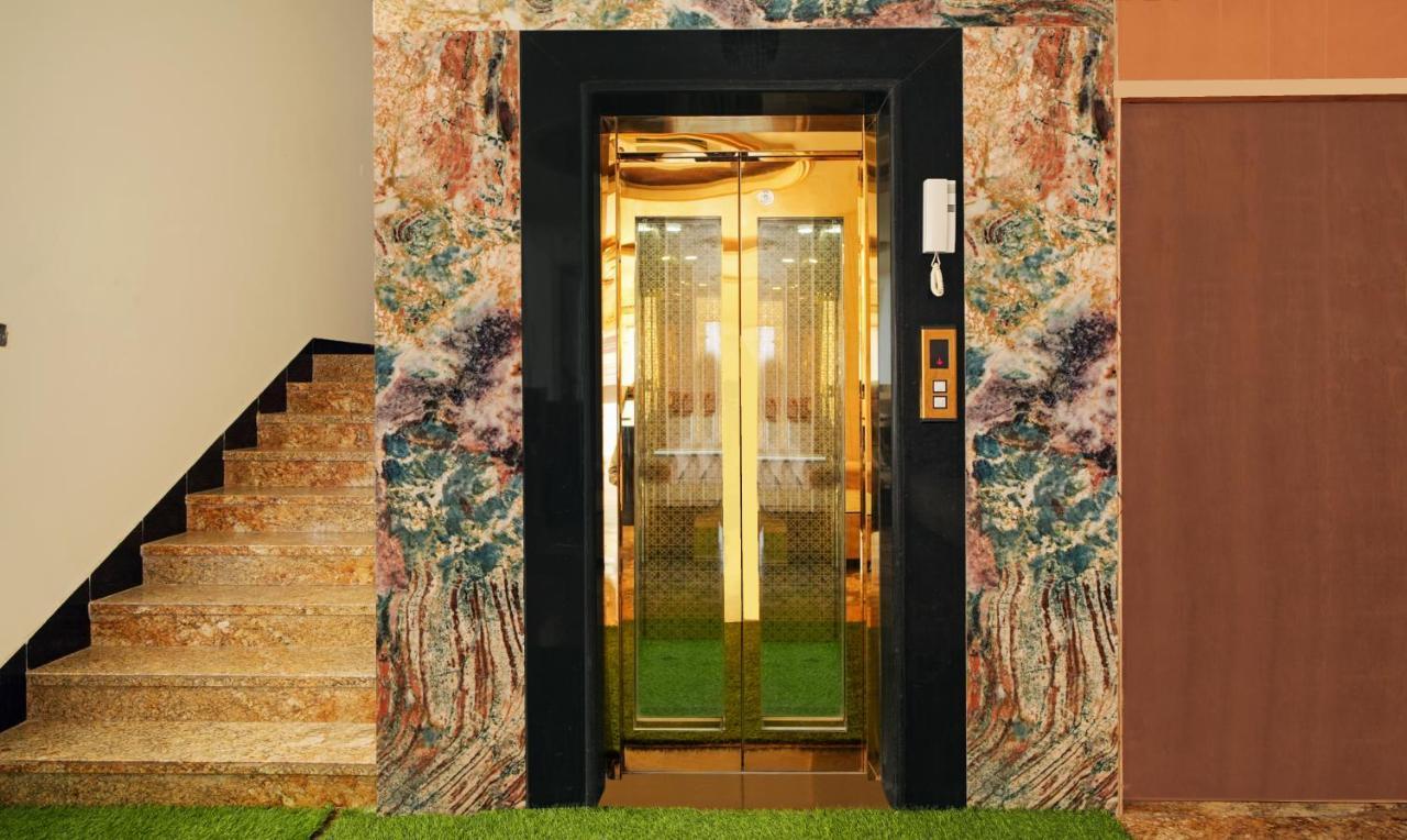 Hotel Eagle Inn Udajpur Zewnętrze zdjęcie