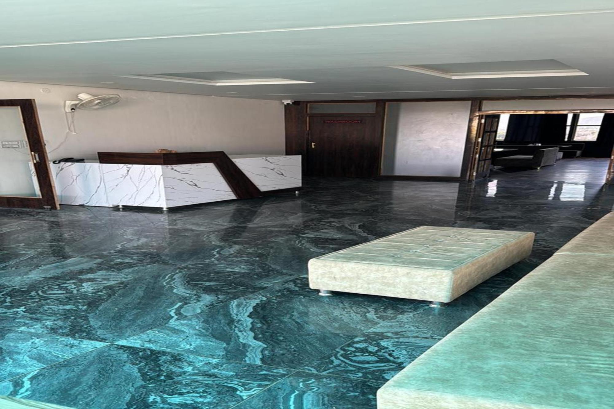 Hotel Eagle Inn Udajpur Zewnętrze zdjęcie