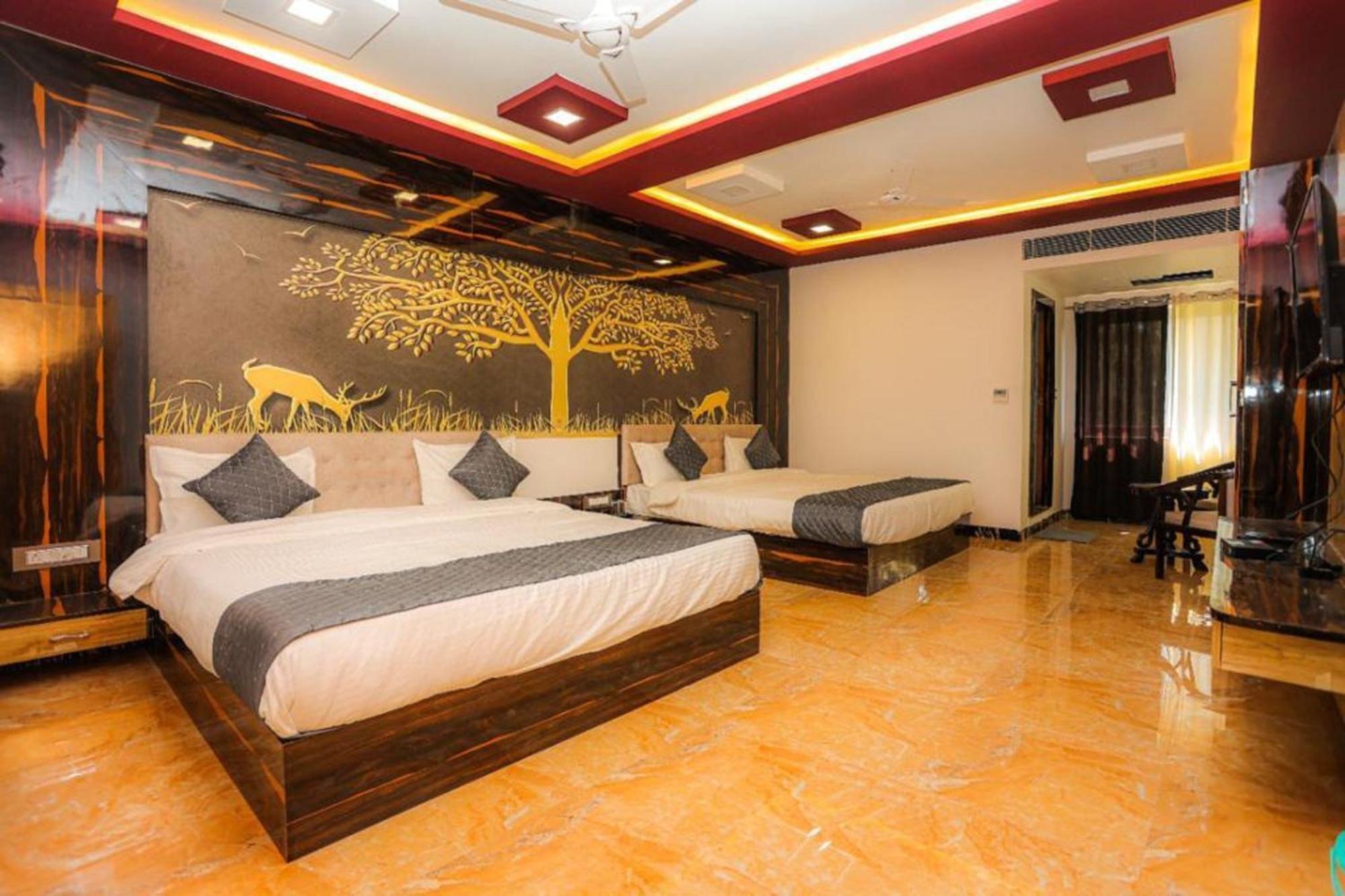 Hotel Eagle Inn Udajpur Zewnętrze zdjęcie