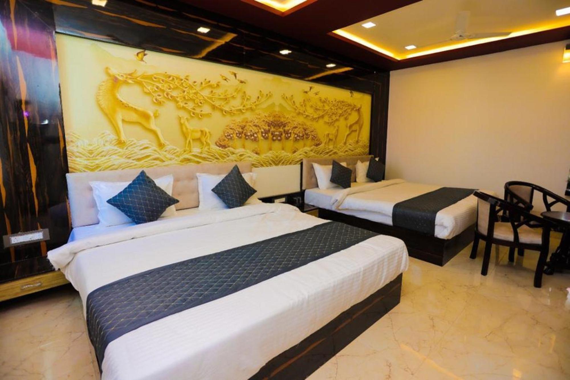 Hotel Eagle Inn Udajpur Zewnętrze zdjęcie